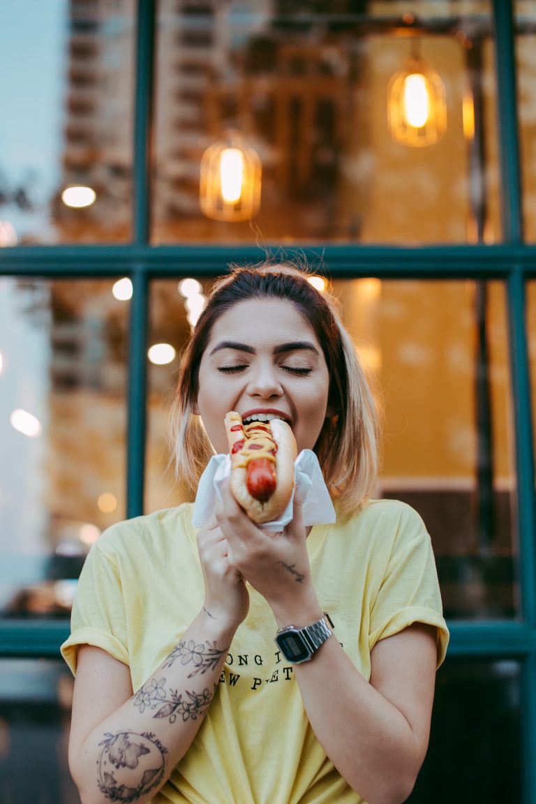 Is It Safe to Eat Hot Dogs While Pregnant? 